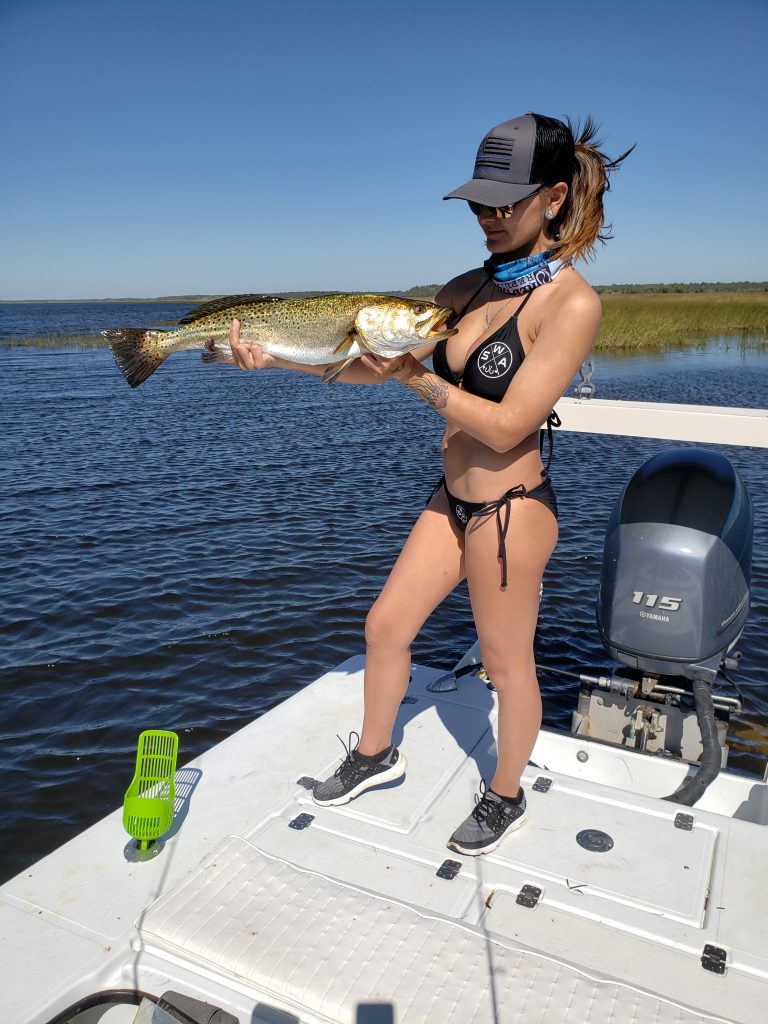 Bikini fishing